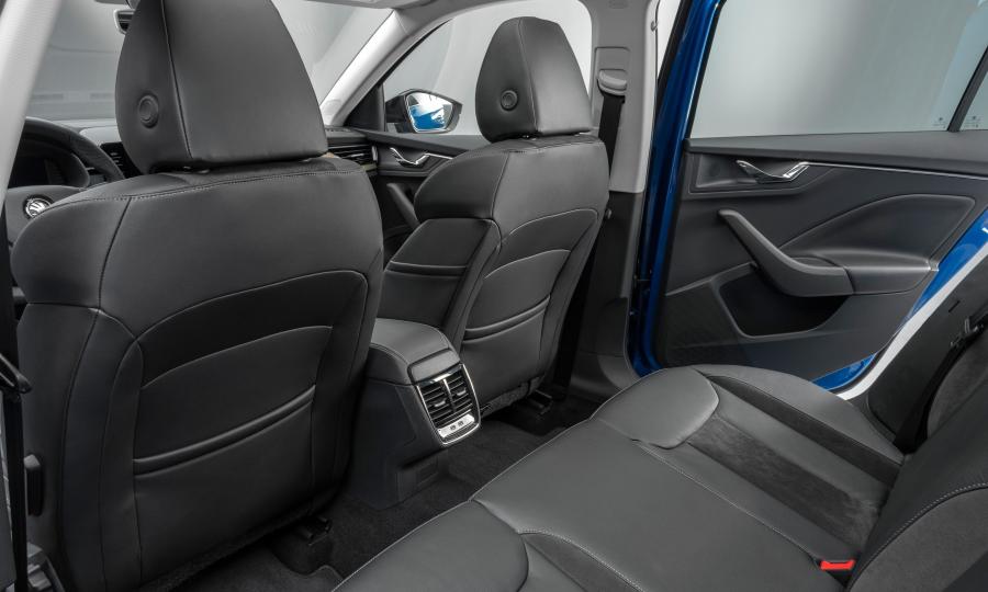 Интерьер Skoda Scala 2019 года  (WW) (фото 7 из 78)